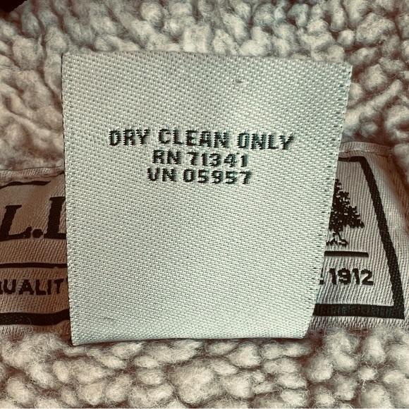 L.L. Bean Wool Sherpa Lined Outerwear Vest Navy Size XL - Picture 12 of 16